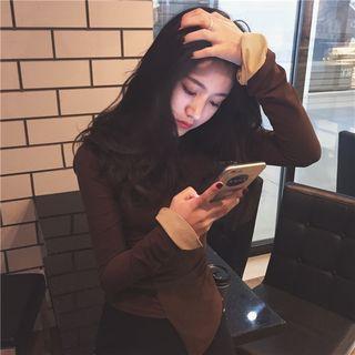 Asymmetrical-cuff Long-sleeve T-shirt