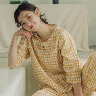 Set: 3/4-sleeve Plaid Top + Pants