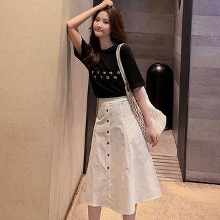 Set: Short-sleeve Letter T-shirt + A-line Midi Skirt