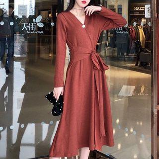 V-neck Tie Waist Long-sleeve A-line Knit Dress
