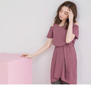 Cold Shoulder T-shirt Dress