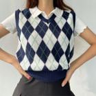 V-neck Argyle Cropped Knit Top