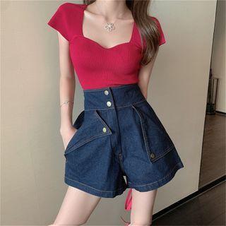 Knit V-neck Blouse / Denim High-waist Shorts
