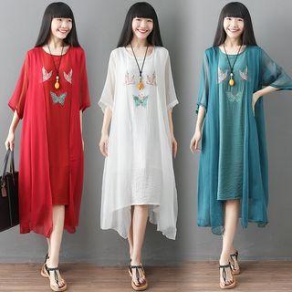 Elbow-sleeve Butterfly Embroidered Smock Dress