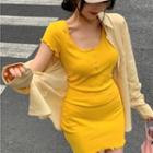 Short-sleeve Scoop-neck Mini T-shirt Dress / Plain Shirt
