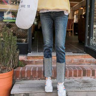 Turn-up Hem Washed Straight-cut Jeans