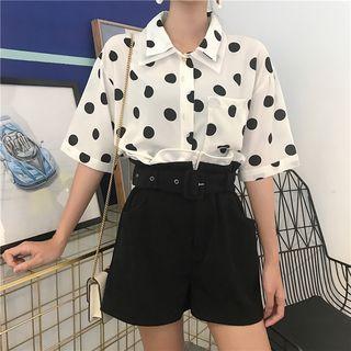 Short-sleeve Polka Dot Shirt / High Waist Shorts