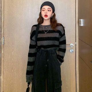 Striped Crop Sweater / High Waist Harem Pants