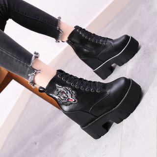 Embroidered Chunky Heel Platform Lace Up Boots