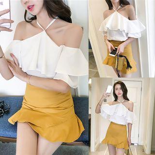 Set: Halter Off-shoulder Short-sleeve Top + Ruffle Hem Mini Skirt