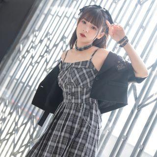 Short-sleeve Blazer Jacket / Plaid Strappy Dress