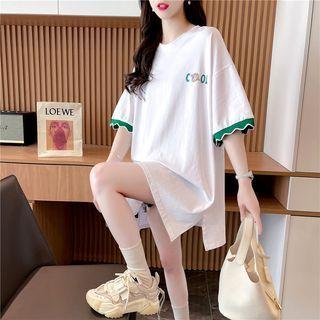 Short-sleeve Scallop Edge Lettering T-shirt