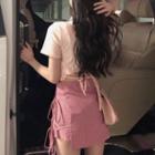 Cross Strap-back Printed T-shirt / Plaid Skorts