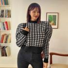 Puff-sleeve Houndstooth Knit Crop Top