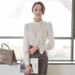 Mock-neck Pleated Blouse With Brooch