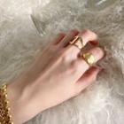 Triangle Frame Ring Gold - One Size