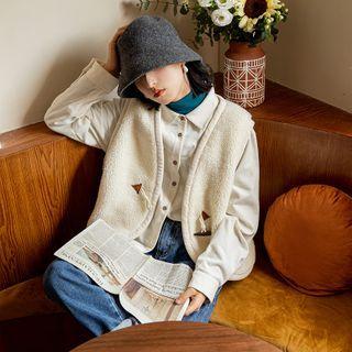 Toggle-front Fleece Vest