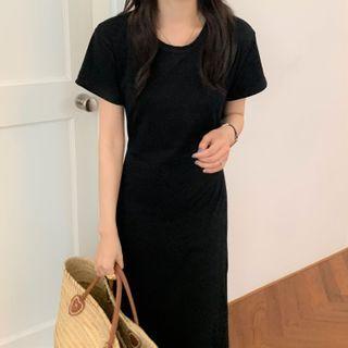 Short-sleeve Cutout A-line Midi Dress Black - One Size