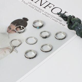 Set Of 8: Embossed Rings