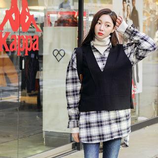 Plunge-neck Wool Blend Vest