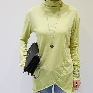 Turtle-neck Cutout-hem T-shirt
