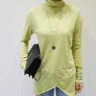 Turtle-neck Cutout-hem T-shirt