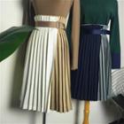 Color-block High-waist Pleated Skirt