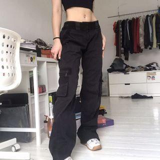 Plain Low-rise Wide-fit Straight Leg Pants