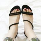 Low-heel Strappy Sandals