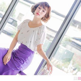 Floral Embroidered Short Sleeve Top