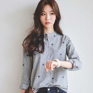 Leaf Embroidered Blouse