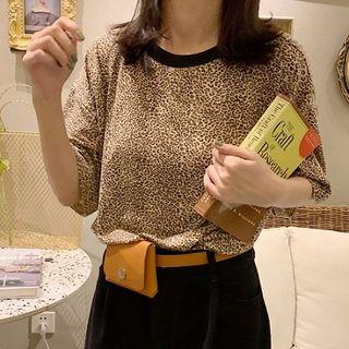 Leopard Printed Short-sleeve Top