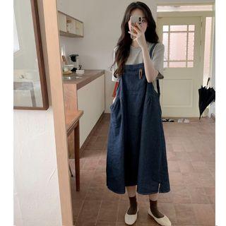 Short-sleeve T-shirt / Midi Denim Pinafore Dress