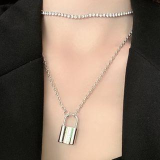 Alloy Rhinestone Padlock Pendant Layered Choker Necklace 0531a - Alloy Rhinestone Padlock Pendant Layered Choker Necklace - One Size
