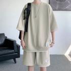 Set:elbow-sleeve T-shirt + Shorts