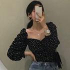 Puff-sleeve Square Neck Floral Cropped Blouse Black - One Size