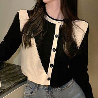 Long-sleeve Two Tone Top Two Tone - Black & White - One Size