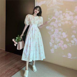 Crewneck Embroider Floral A-line Dress