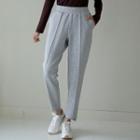 Seamline Tapered Sweatpants