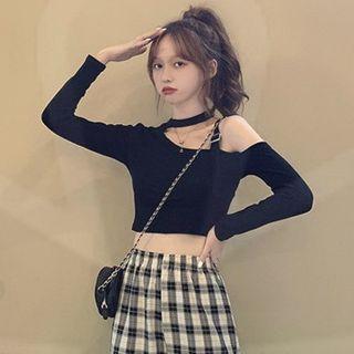 Choker-neck Cold-shoulder Cropped T-shirt / Plaid Pants