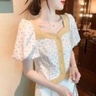 Puff-sleeve Floral Button-up Blouse