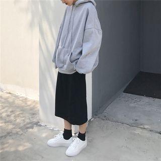 Plain Long-sleeve Hoodie / Plain Midi Skirt