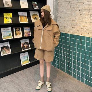 Pocket Detail Zip Knit Jacket / Shorts