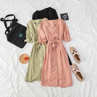 Short-sleeve V-neck Tie-waist Shirtdress