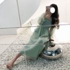 Balloon-sleeve A-line Midi Chiffon Dress Green - One Size