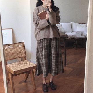 Plain Round-neck Sweater / Plaid Midi A-line Skirt