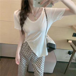 Short-sleeve Side-slit T-shirt / Lettering Straight Leg Pants