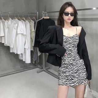 Spaghetti-strap Zebra Pattern Dress / Plain Blazer