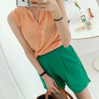 Half-placket Sleeveless Linen Blend Top