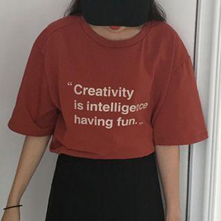 Plain A-line Skirt / Lettering Elbow Sleeve T-shirt